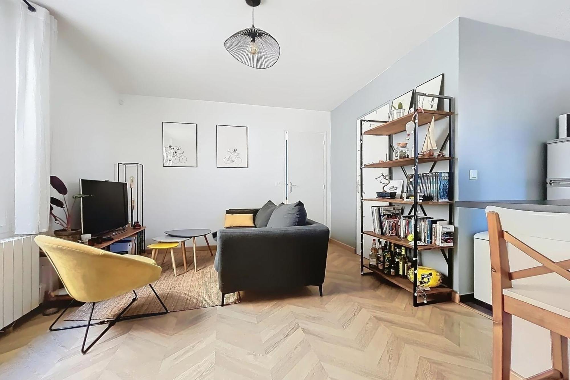 Charming 2-room Getaway Near Le Marais *