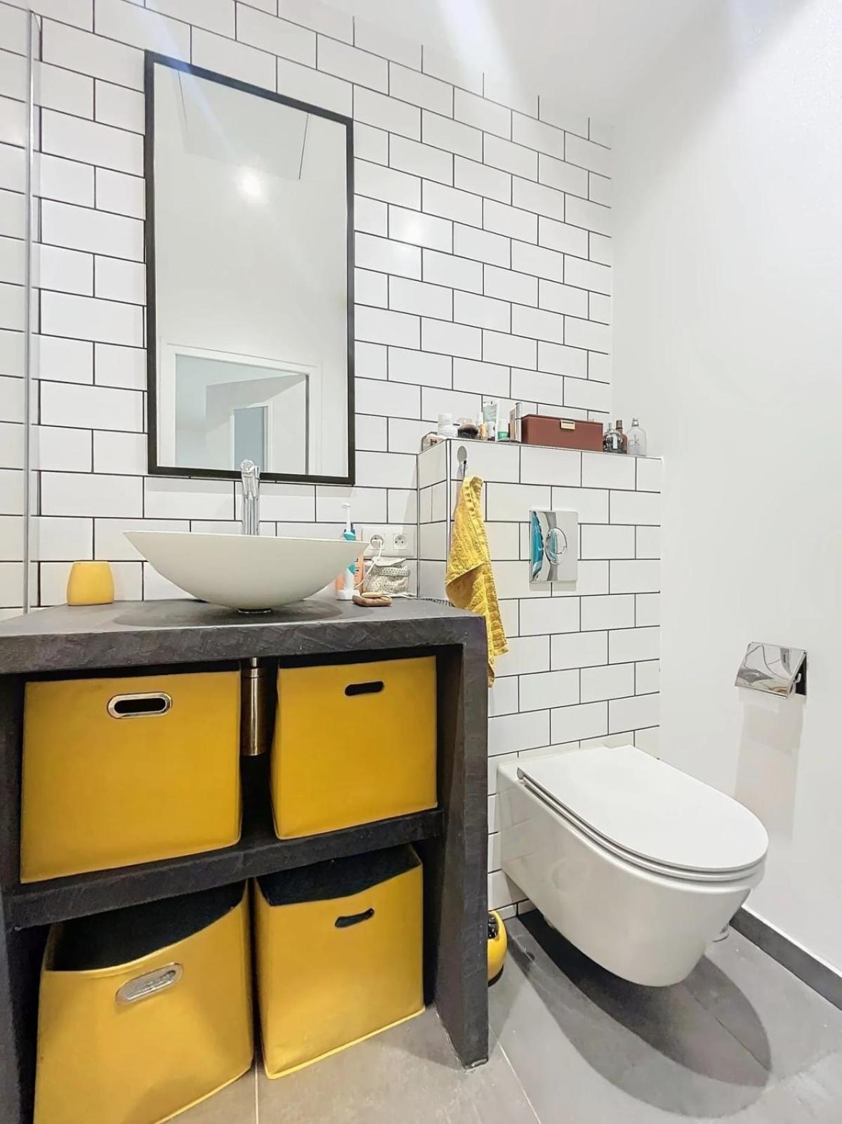Charming 2-room Getaway Near Le Marais